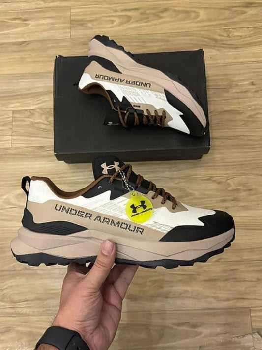 Under Armour Men’s Premium Outdoor Sports Running Shoes